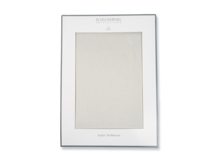 "Satin Noblesse" gumis lepedő magas matracokhoz, 48 színben