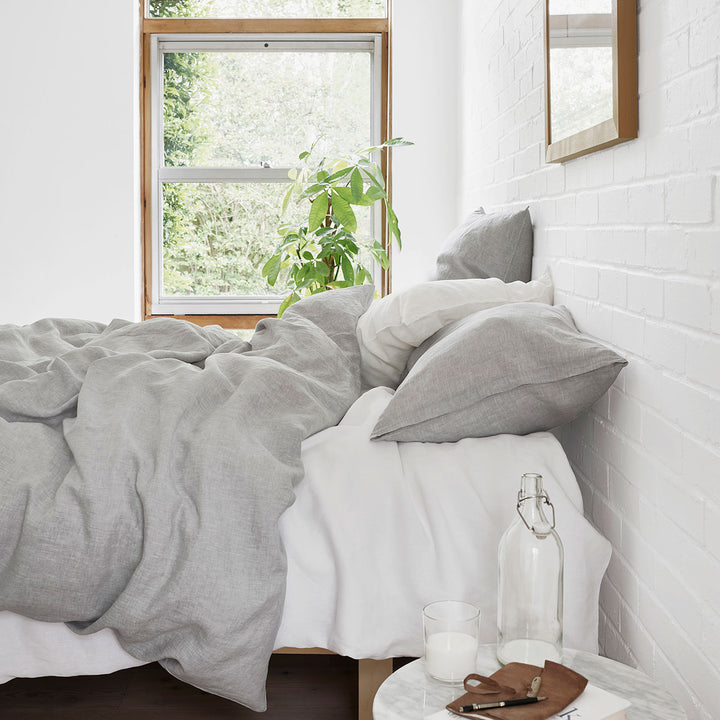 Feine Leinen Bettwäsche "LEVIN gris"
