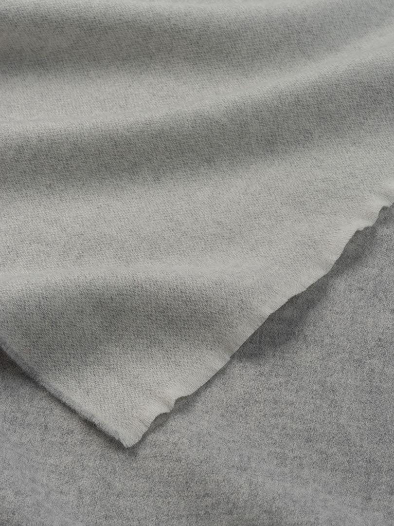 Lammwollplaid mit Kaschmir "Vale Reversible White Silver"