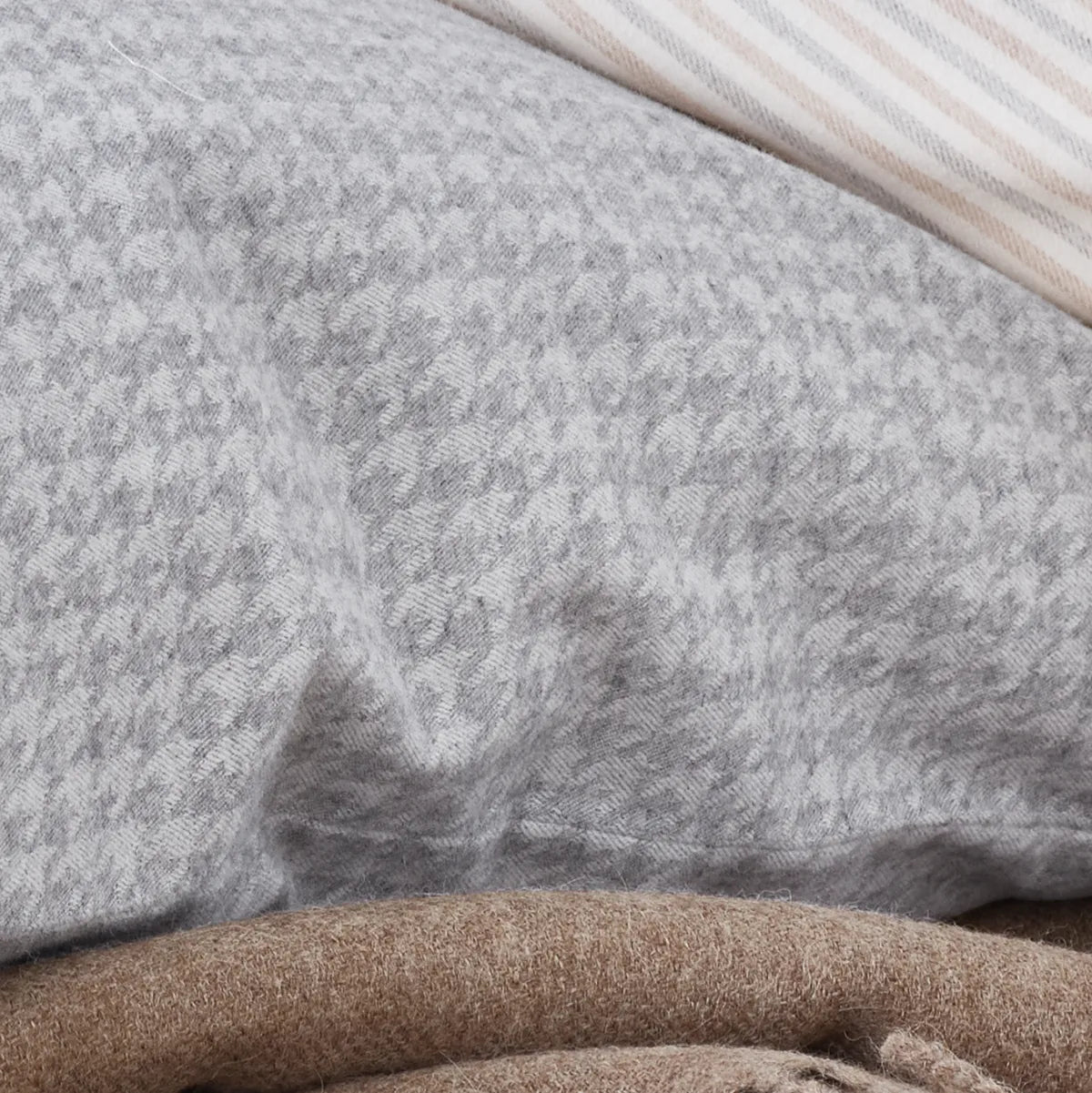 Feine Baumwoll Flanell Bettwäsche "THEO GRIS"