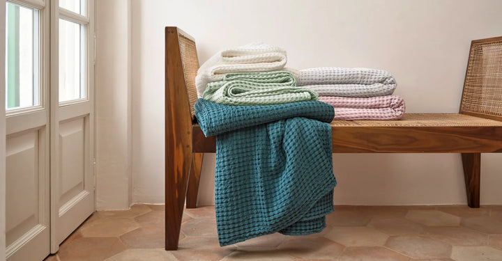 Waffelpikee överkast "Stay", i 6 färger