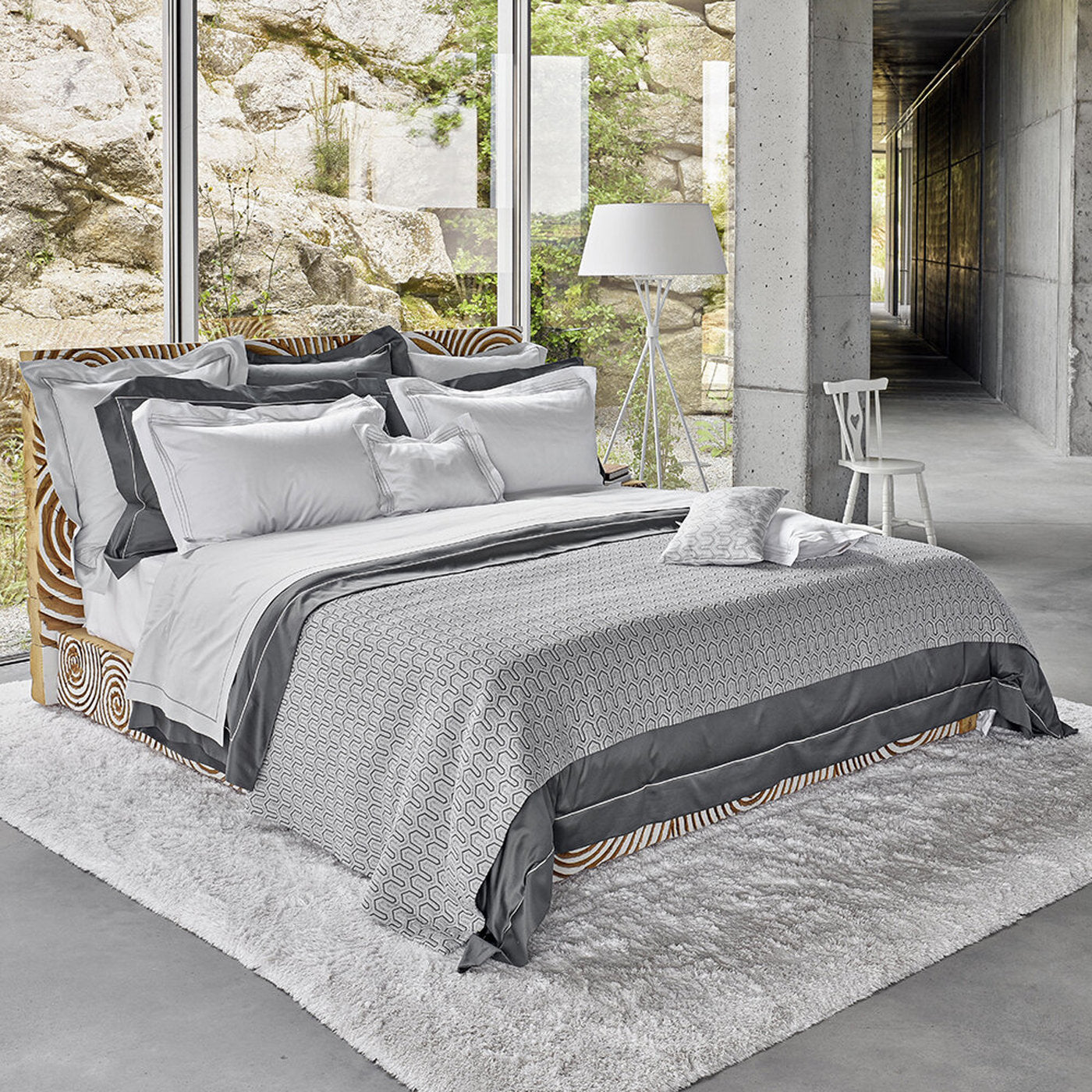 Jacquard Tagesdecke & Kissen "Vendôme" in Silver & Gold