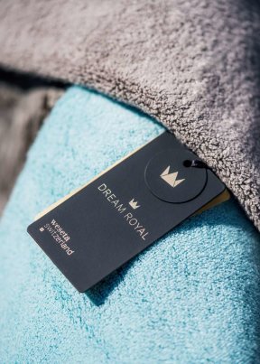 Voluminöses Schweizer Luxus Frottier "Dream Royal", in 9 Farben