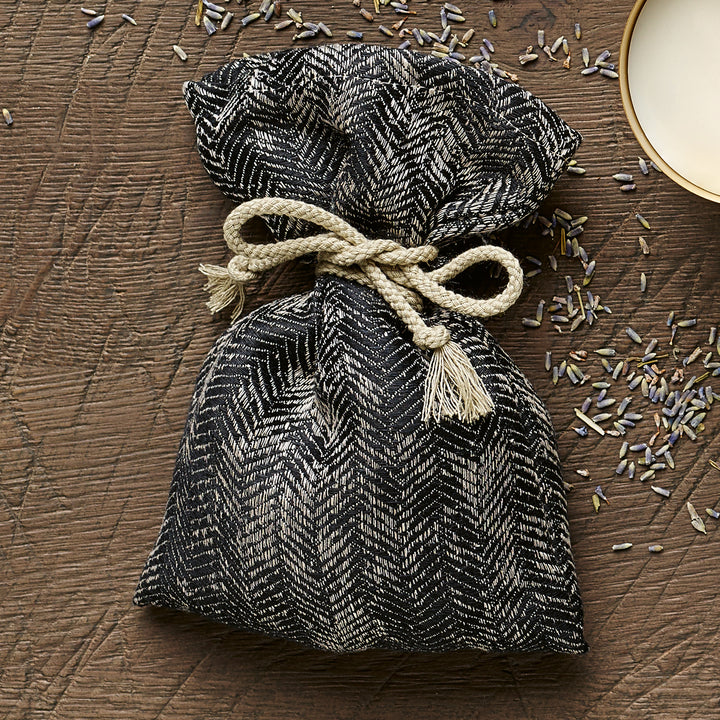Elegante saco de lavanda jacquard "Haithabu", 15 x 25 cm