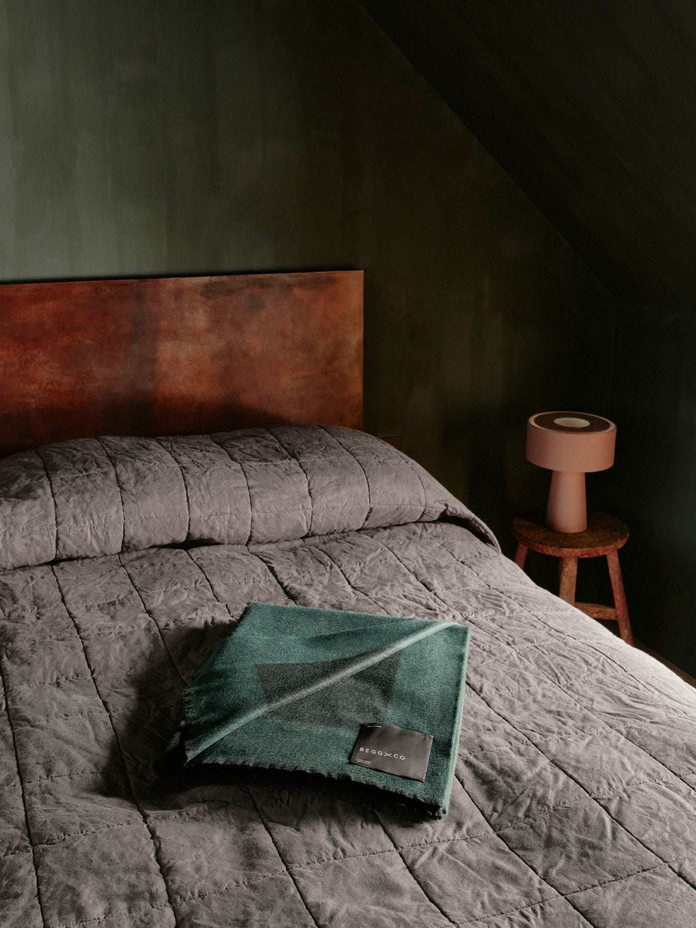 Kaschmirplaid "Arran Border Charcoal Spruce"