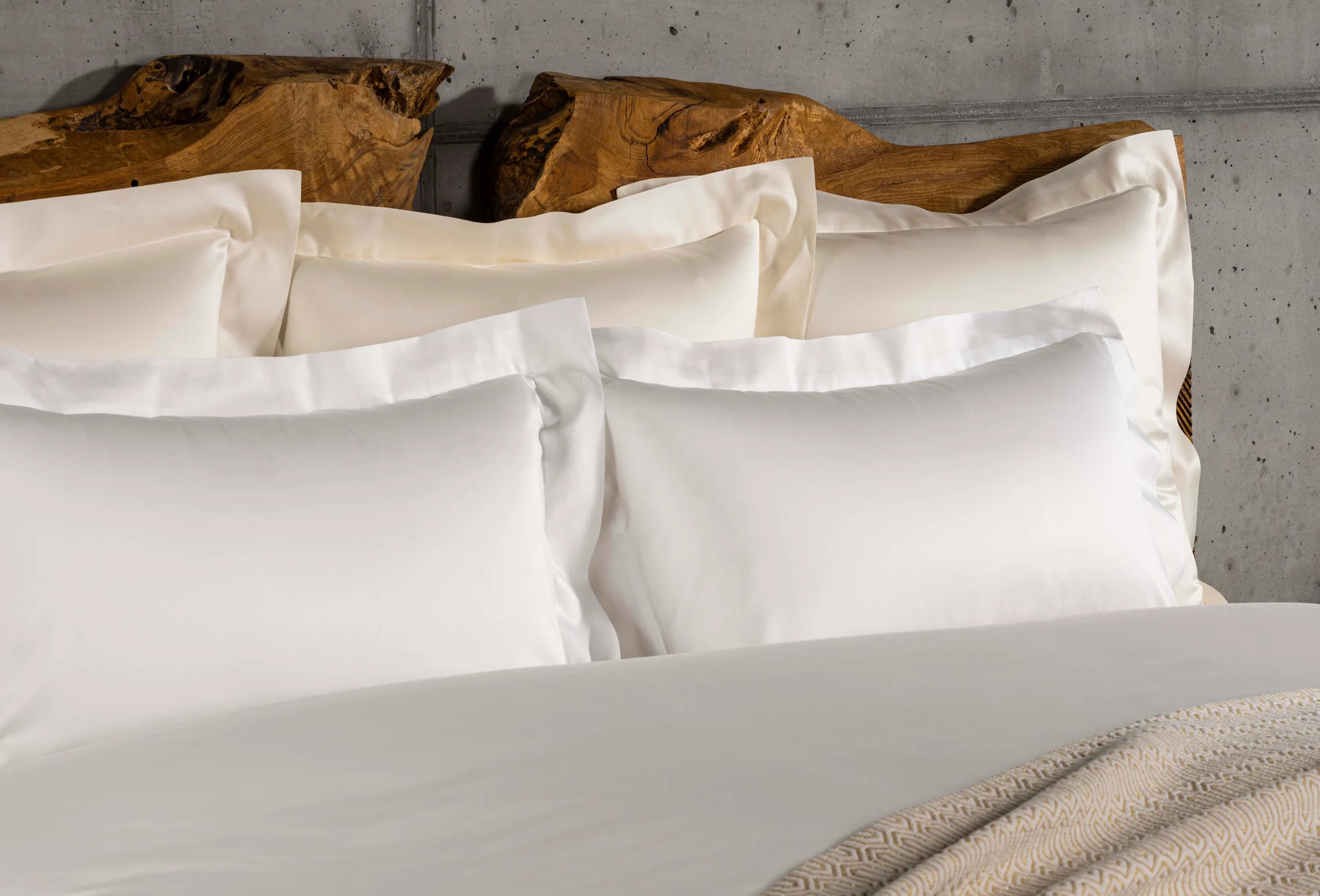 Satin Spannbettlaken "Celso de Lemos Amanda 1400 TC"