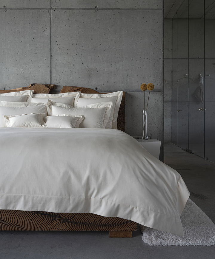 Satin Bettwäsche 700TC "Secret" - Ivory 103