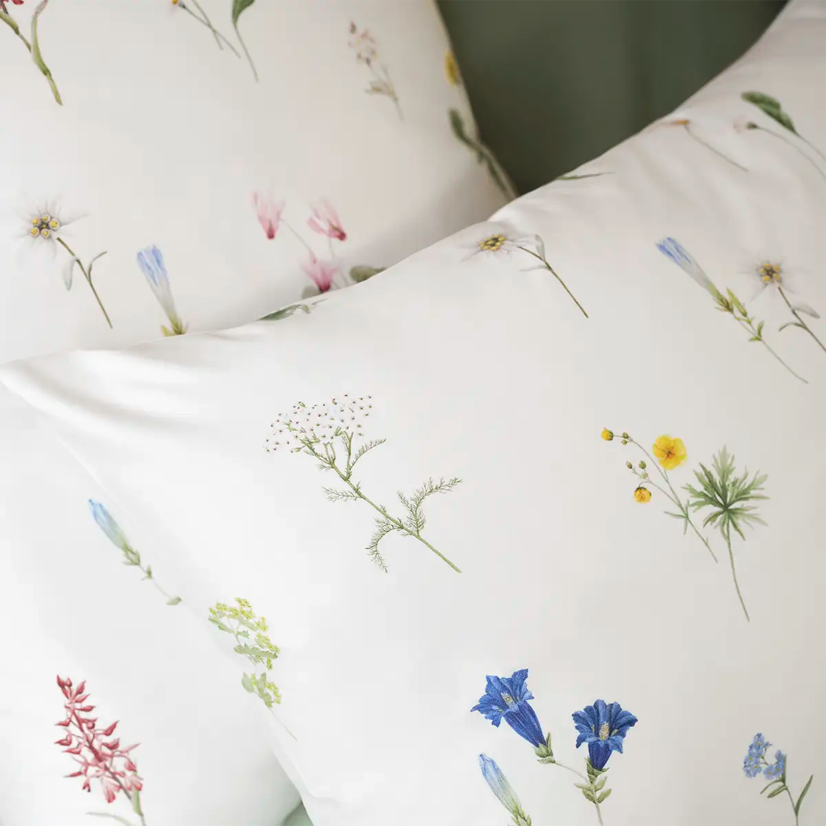 Satijnen beddengoed "Jeunesse Blanc"